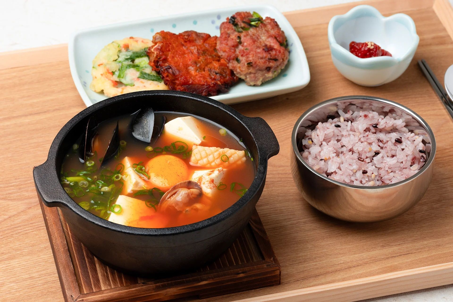 黒毛和牛スジ旨塩大根スープセット